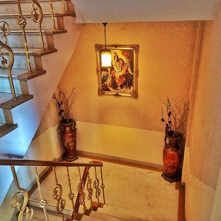 Kailash Parbat Hotel Лонавала Экстерьер фото