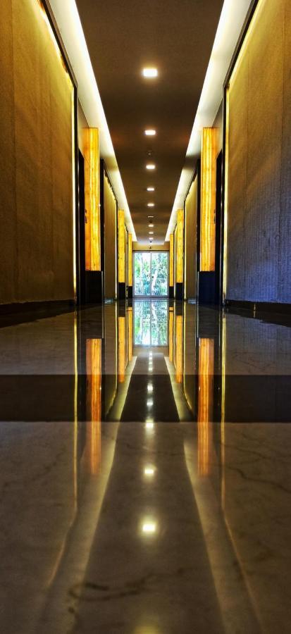 Kailash Parbat Hotel Лонавала Экстерьер фото